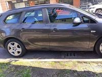 Usata Opel Astra 110 CV (80 kW) 2011 Station wagon