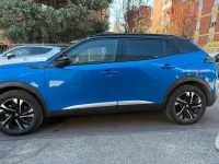 Usata Peugeot e-2008 GT 56 kW (77 CV) 2021 Bluazzurro SUV