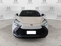Usata Toyota C-HR Active 122 CV (89 kW) 2024 Bianco SUV