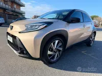 Gebraucht Toyota Aygo X Lounge 72 PS (52 kW) 2023 Gelb SUV