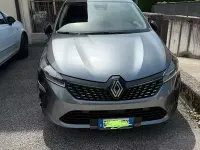 Usata Renault Clio 100 CV (73 kW) 2024 Utilitaria