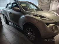 Usata Nissan Juke Tekna 110 CV (80 kW) 2016 Grigio SUV