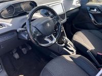 Usata Peugeot 208 Active 83 CV (61 kW) 2019 Blu Utilitaria
