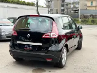 Käytetty Renault Scenic E-Tech Dynamique 110 HP (80 kW) 2012 Musta Tila-auto