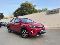 Second-hand Kia Stonic Urban 84 CP (61 kW) 2024 Roșu SUV