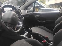 Usata Peugeot 208 Active 82 CV (60 kW) 2017 Utilitaria