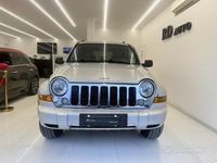 Usata Jeep Cherokee Limited 177 CV (130 kW) 2008 Grigio SUV