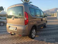 Usata Opel Combo 105 CV (77 kW) 2012 Grigio Monovolume
