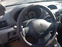 Usata Renault Clio II 64 CV (47 kW) 2000 Berlina