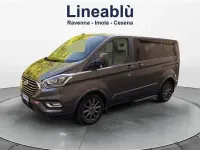 Usata Ford Tourneo Custom Titanium 170 CV (125 kW) 2022 Grigio metalizzato scuro Furgone