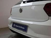 Usata VW Polo Comfortline 65 CV (47 kW) 2018 0q pure white Berlina