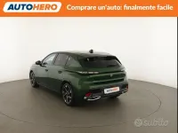 Usata Peugeot 308 131 CV (96 kW) 2022 Verde Berlina