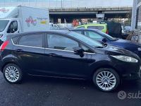 Usata Ford Fiesta Titanium 80 CV (58 kW) 2014 Nero Utilitaria