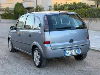 Usata Opel Meriva Cosmo 90 CV (66 kW) 2009 Grigio Monovolume