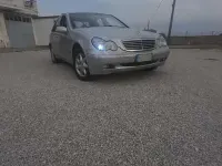 Usata Mercedes C220 Elegance 143 CV (105 kW) 2001 Grigio Berlina
