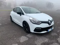 Usata Renault Clio IV R.S. 220 CV (161 kW) 2016 Bianco Berlina