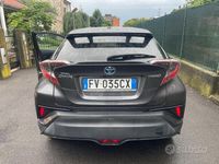 Usata Toyota C-HR 98 CV (72 kW) 2019 SUV
