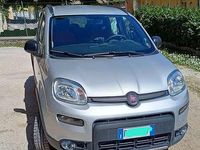 Usado Fiat Panda 4x4 S 86 CV (63 kW) 2018 Gris Utilitario