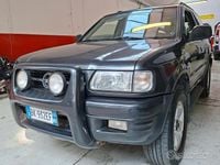 Usata Opel Frontera Sport 116 CV (85 kW) 2002 Nero SUV