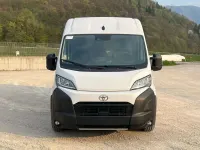 Ny Toyota Proace 120 HK (88 kW) 2025 Vit Minibuss