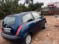 Usata Lancia Ypsilon 60 CV (44 kW) 2005 Blu Utilitaria
