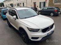 Usata Volvo XC40 Business Edition 150 CV (110 kW) 2019 Bianco SUV