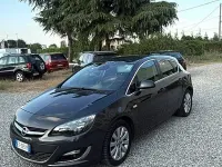 Usata Opel Astra 110 CV (80 kW) 2014 Grigio Berlina