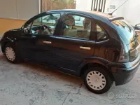 Gebraucht Citroën C3 60 PS (44 kW) 2008 Schwarz Kleinwagen