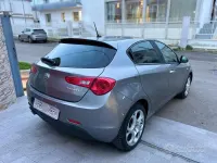 Usata Alfa Romeo Giulietta Super 120 CV (88 kW) 2017 Grigio Utilitaria