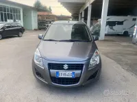 Usata Suzuki Splash GL 68 CV (50 kW) 2014 Grigio Utilitaria