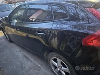 Usata Volvo V40 Momentum 115 CV (84 kW) 2013 Berlina