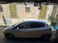 Usata Peugeot 208 Allure 83 CV (61 kW) 2018 Bianco Utilitaria