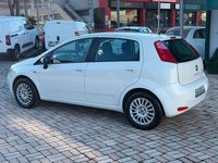Usata Fiat Punto Street 75 CV (55 kW) 2014 Bianco Berlina