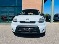 Usata Kia Soul 126 CV (92 kW) 2010 Argento SUV