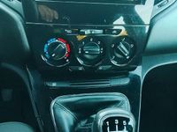 Usata Lancia Ypsilon 85 CV (62 kW) 2016 Grigio Utilitaria