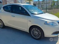 Usata Lancia Ypsilon S 95 CV (69 kW) 2012 Beige Utilitaria