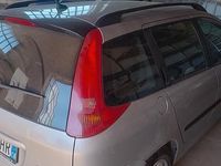 Usata Peugeot 206 88 CV (64 kW) 2004 Grigio Station wagon