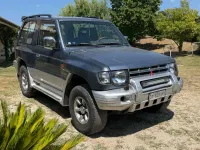Usata Mitsubishi Pajero Top 99 CV (72 kW) 1998 Grigio SUV