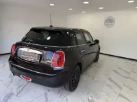 Usata Mini Cooper D 116 CV (85 kW) 2015 Nero Utilitaria