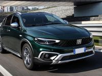 Usata Fiat Tipo Cross 131 CV (96 kW) 2024 Rosso passione Berlina