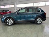 Usata VW Tiguan Life 122 CV (89 kW) 2021 Blu/azzurro SUV