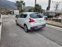 Usata Peugeot 3008 Premium 110 CV (80 kW) 2010 Bianco Station wagon