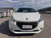 Usata Peugeot 208 82 CV (60 kW) 2013 Bianco Utilitaria