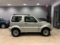 Usata Suzuki Jimny 65 CV (47 kW) 2005 Grigio SUV
