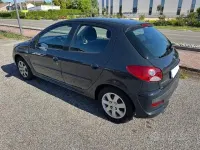 Usata Peugeot 206 57 CV (41 kW) 2010 Grigio Berlina