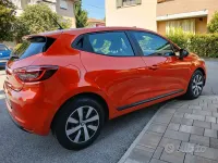 Usata Renault Clio V Equilibre 91 CV (66 kW) 2023 Arancio valencia Berlina