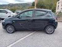Usata Lancia Ypsilon 69 CV (50 kW) 2015 Nero Utilitaria