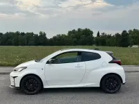 Usata Toyota Yaris 261 CV (191 kW) 2022 Bianco Utilitaria