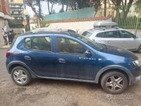 Usata Dacia Sandero Lauréate 90 CV (66 kW) 2016 Berlina