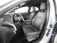 Usata Lexus UX 152 CV (111 kW) 2024 Gray SUV